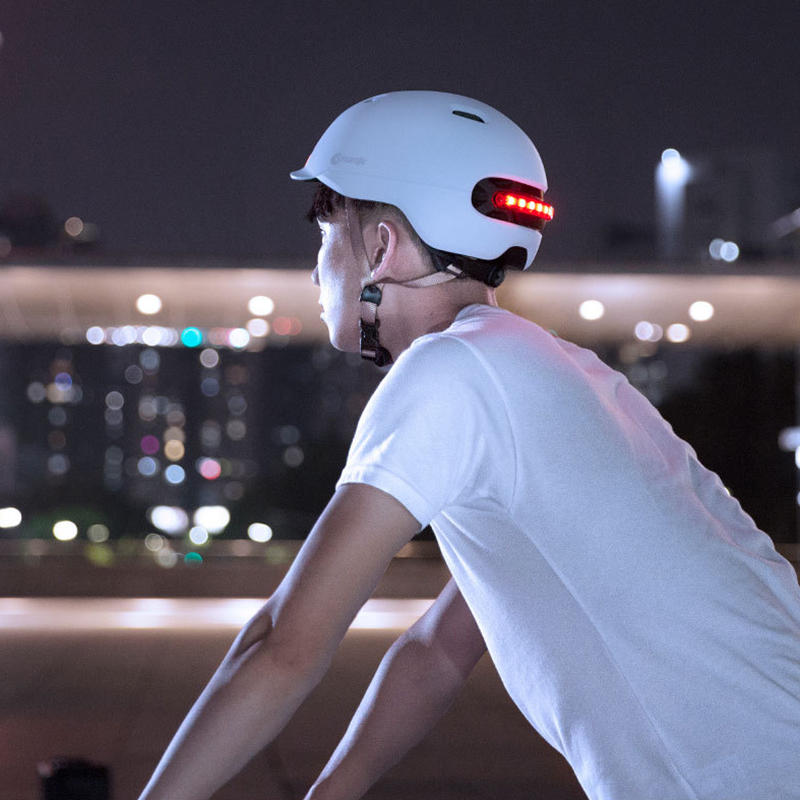 Xiaomi Smart4u SH50 Waterproof Smart Helmet with Automatic Light