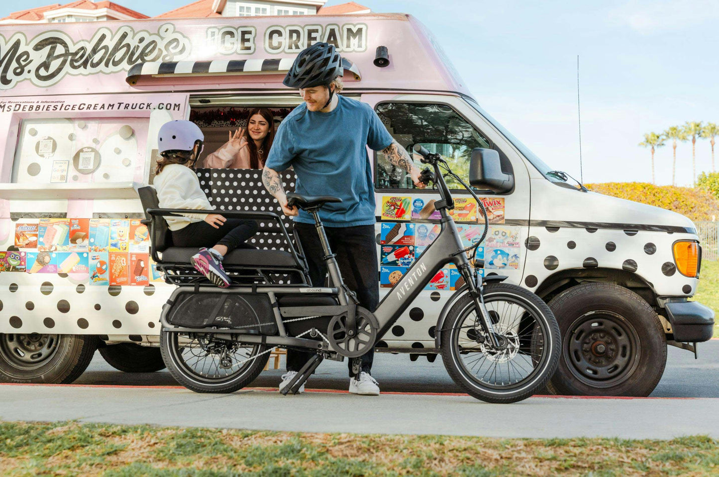 Aventon Abound LR Electric Cargo Bike (2025)