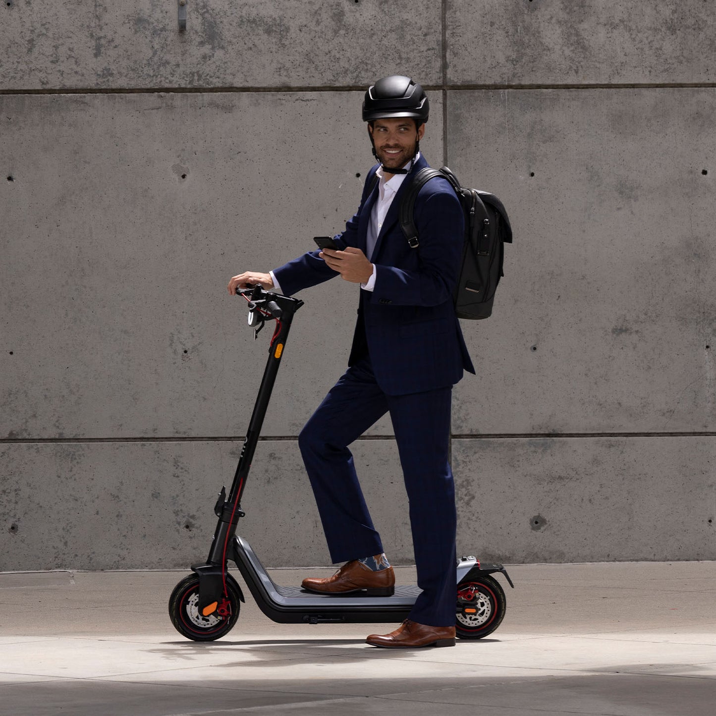 NIU KQi3 Max Electric Scooter
